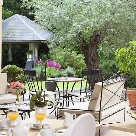 Logis Saint Simond Hotel