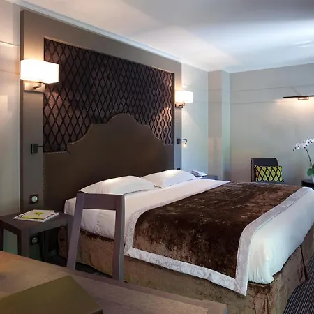 Logis Saint Simond Hotel