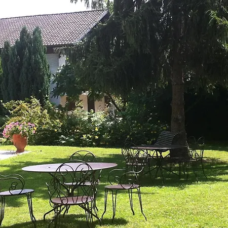 Hotel Logis Saint Simond