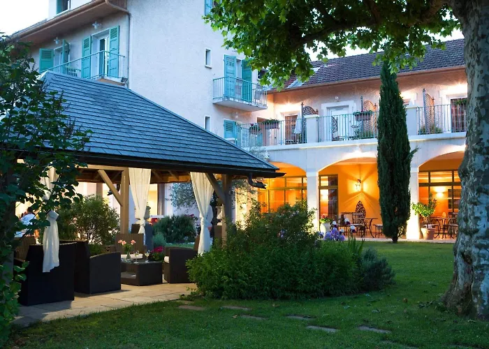 Hotell Logis Saint Simond