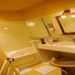 Hotel Logis Saint Simond