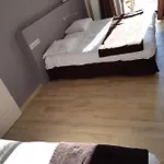 Hotel Logis Saint Simond