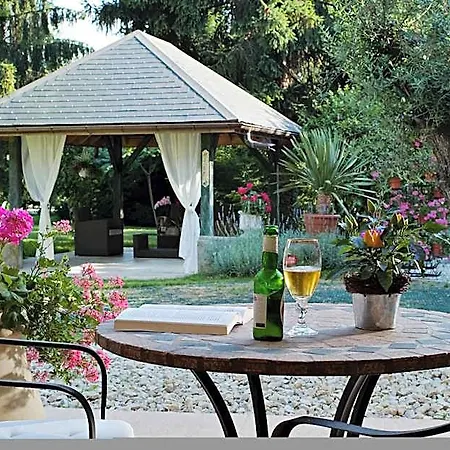 Hotel Logis Saint Simond Aix-les-Bains