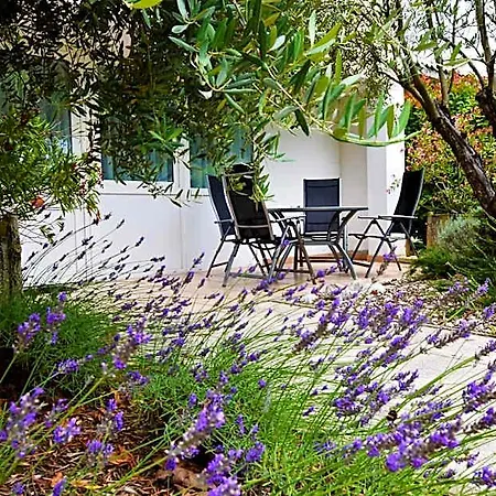 Logis Saint Simond Hotel 3*