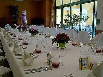 Hotel Logis Saint Simond 3*