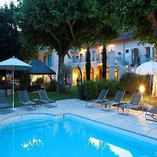 Logis Saint Simond Hotel