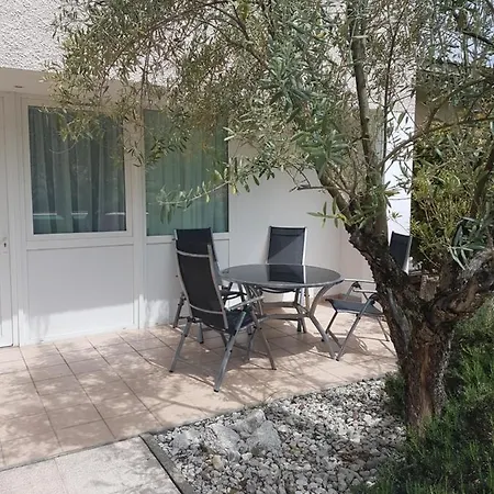 Logis Saint Simond Szálloda 3*
