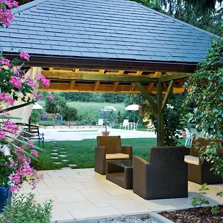Logis Saint Simond 3*