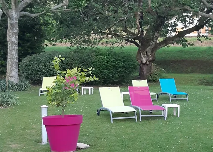 Logis Saint Simond Hotel 3*