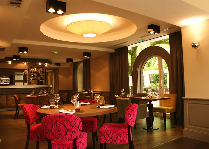 Logis Saint Simond Hotel 3*