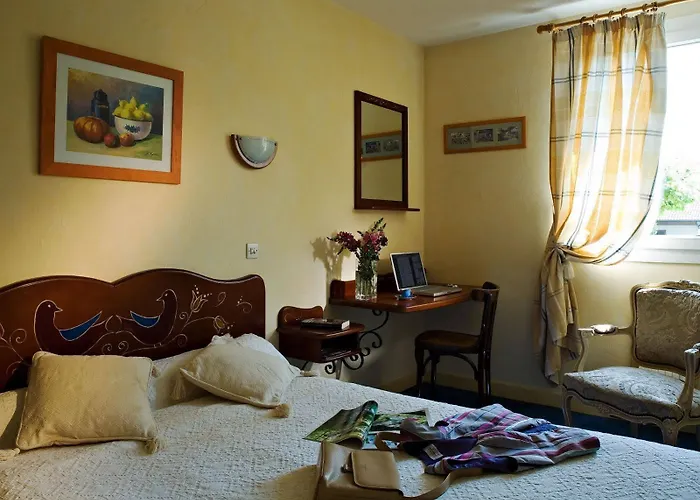 Logis Saint Simond Hotel 3*